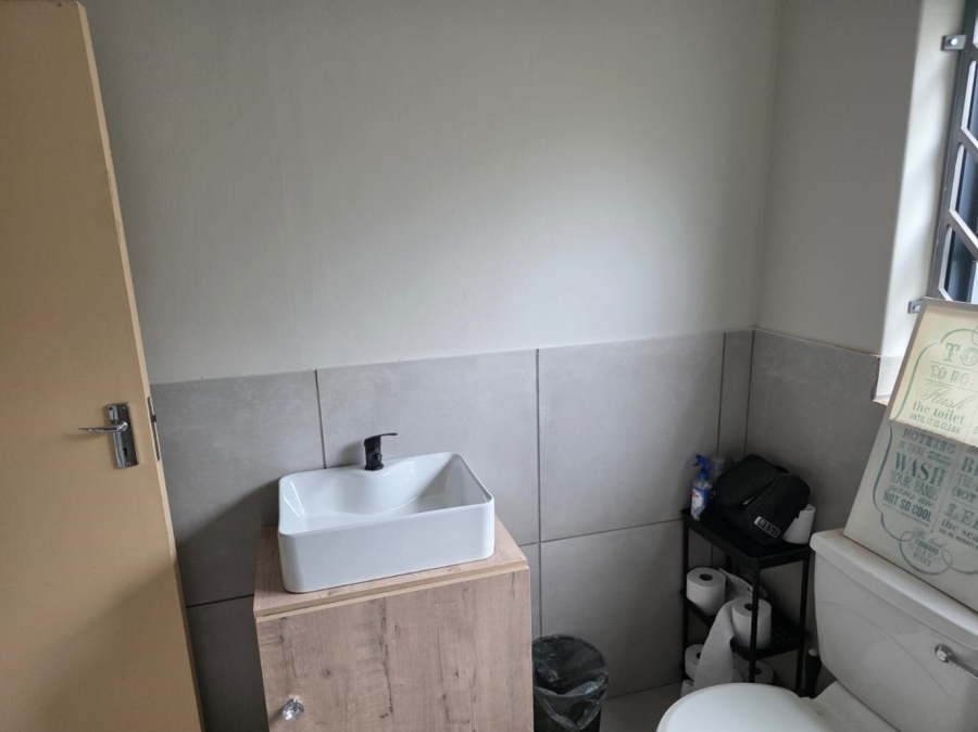 2 Bedroom Property for Sale in Bonnie Brae Western Cape